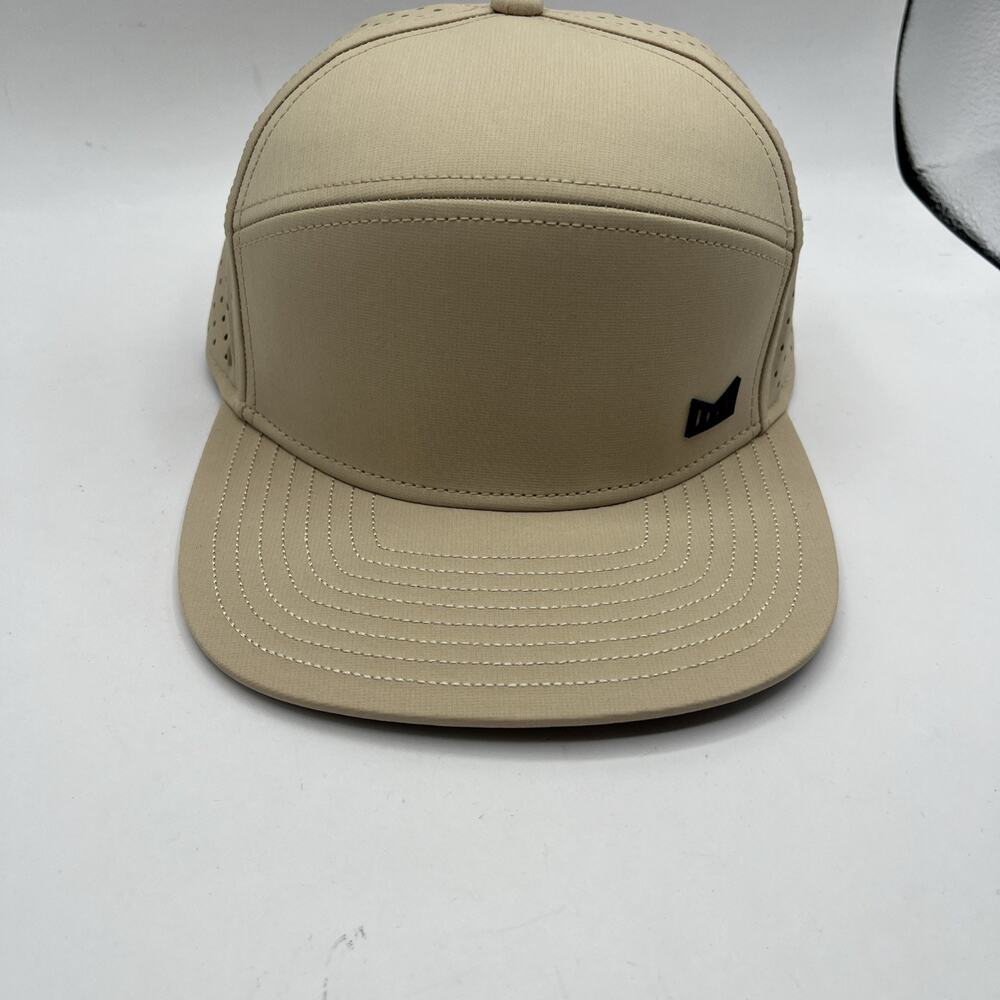 Melin Trenches Icon Hydro Performance Snapback Hat Cap Sand Beige Sz Small NWT